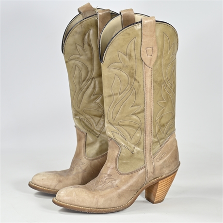 Ladies Capezio Boots Size 7 M