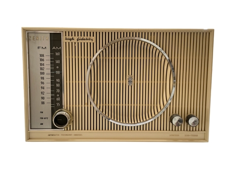 1952 Zenith model H845 AM FM Table Radio