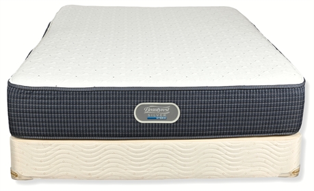 Queen Beautyrest® Silver Hybrid Mattress Set – Includes Simmons Box Spring & Met