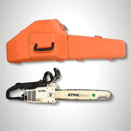 Stihl 012 AV Chainsaw w/ Case — 2.8 cu in, Electronic Quickstop