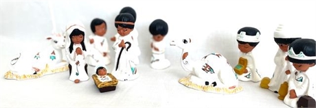 Feliz Navidad! Mexican Ceramic Nativity Set