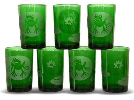 Charming Emerald Green Etched Glass Tumbler Set with Frogs and Lily Pads