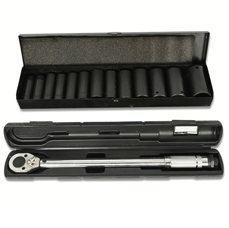 Pittsburgh Set 13 Sockets and 1/2" Click-Type Torque Wrench