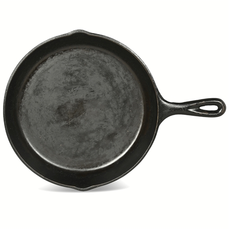 10" Cast Iron Skillet with Smoke Ring