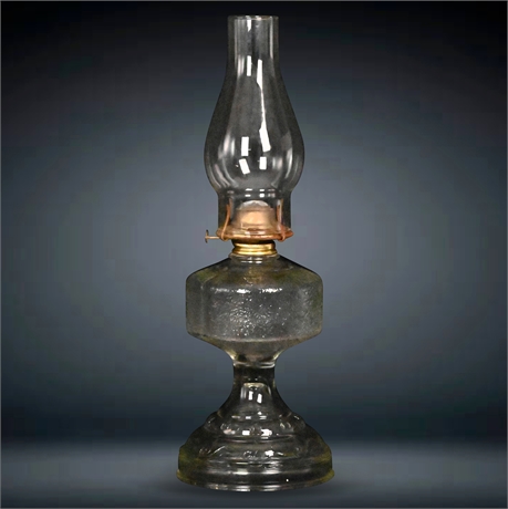 Vintage Bartlett Collins Homesteader (Lens) Oil Lamp