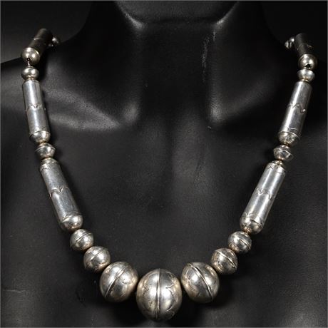 Navajo Sterling Bench Bead Necklace