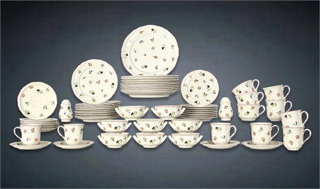 Villeroy & Boch "Petite Fleur" 59-Piece Porcelain Dinner Service Set