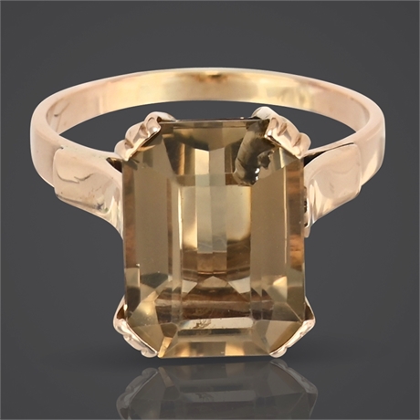 18K Gold Smoky Quartz Ring – Emerald-Cut Gemstone, Size 8