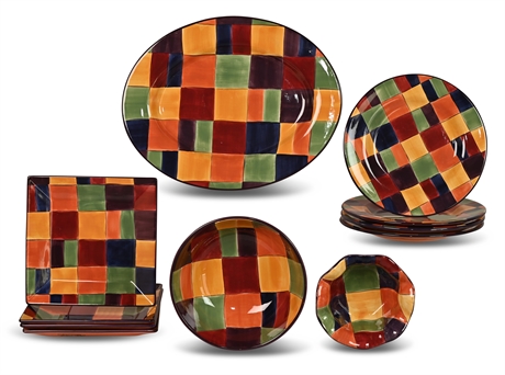 Caracas Dinner Service by Tabletops Gallery