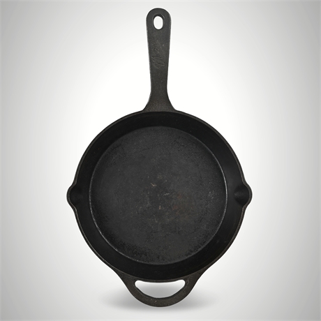 Mason Hand‑Cast Cast Iron Skillet – 10" Pre‑Seasoned, Dual Handles & Pour Spouts