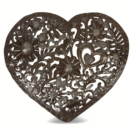 Haitian Heart Metal Wall Art — Handcrafted Floral Folk Design