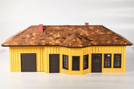 G-Scale Building
