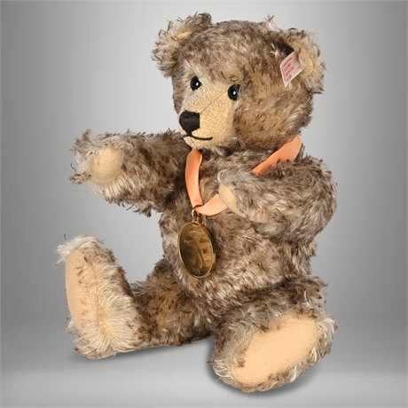 Steiff 2009 Danbury Mint Year Bear – Mohair, LE #01136, Tags, Poseable