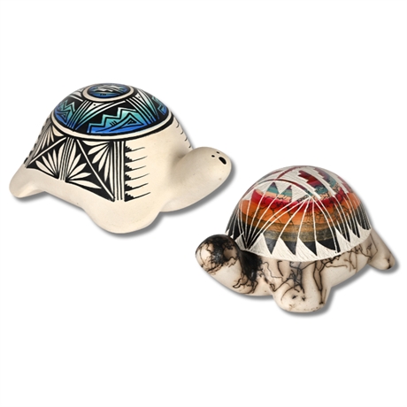 Pair of Navajo Turtle Sculptures – R. Yabeny Signed 1993 & Horse Hair Pottery