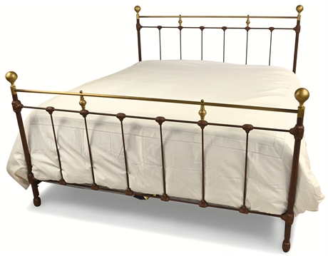 Hickory Furniture Brass & Iron Bed