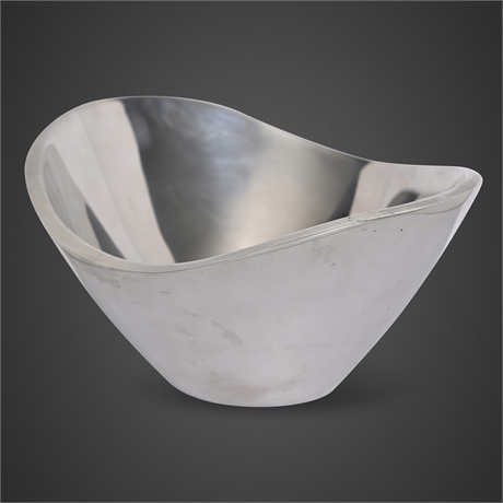 Nambé 568B Polished Alloy Free-Form Wave Bowl