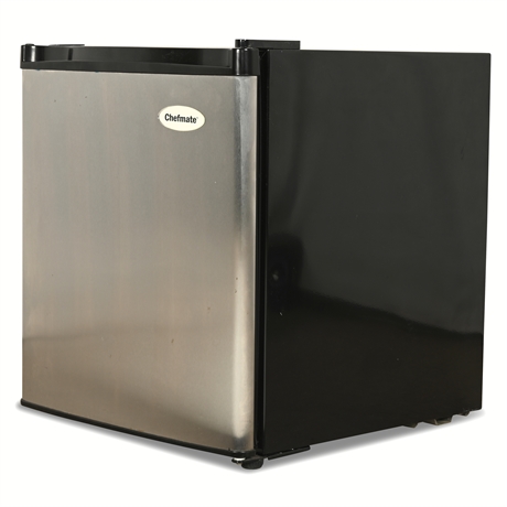 Chefmate® Mini Refrigerator