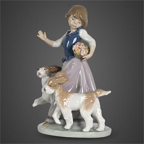 Lladró “Out for a Romp” Girl w Dogs Figurine #5761 w Box