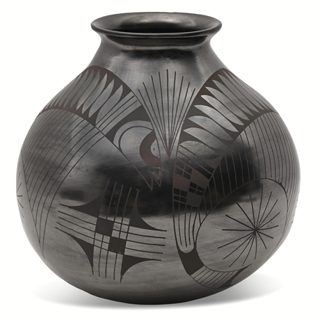 Jesus Tena Mata Ortiz Blackware Jar – Hand-Coiled, Incised Geometric Design