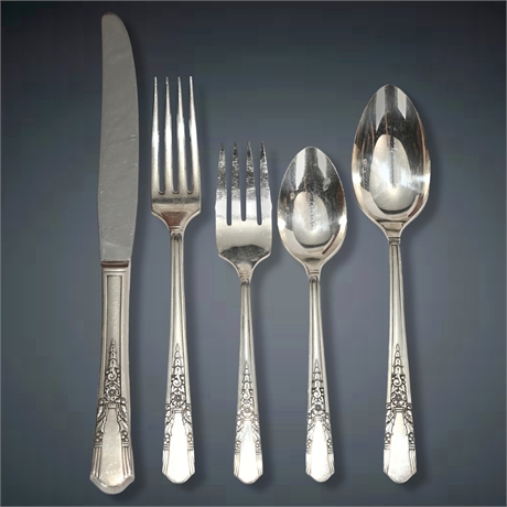 Vintage Oneida 'Jasmine' Flatware