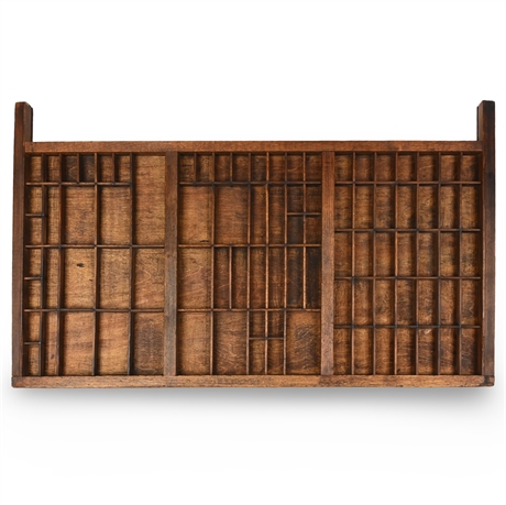 Hamilton Mfg. Co. Printer's Type Case with 89 Compartments