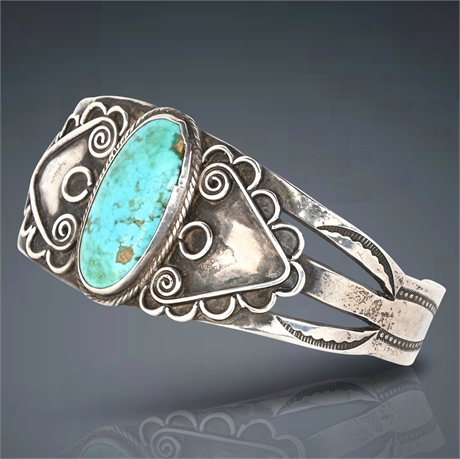 Vintage Navajo Sterling Silver Cuff Bracelet with Kingman Turquoise