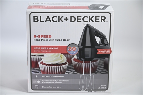 New Black and Decker 6 Speed Hand Mixer