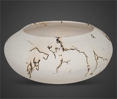 “Wolf” Navajo Horsehair Pottery Bowl – 4″×8″