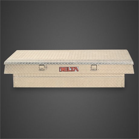 Delta Diamond Plate Full-Size Truck Crossover Tool Box