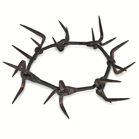 19th-Century Hand-Forged Iron Wolf Collar — Spiked Guardian Dog Protection