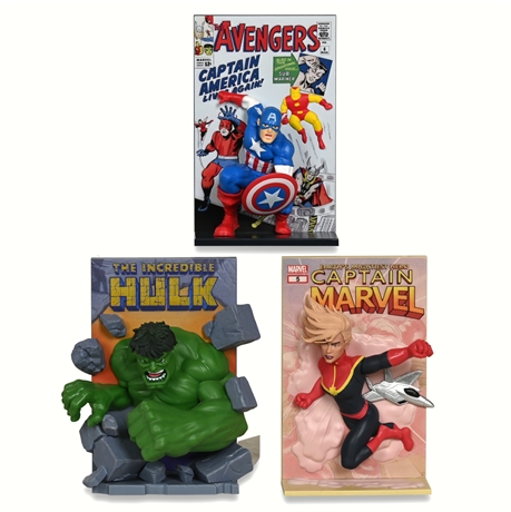 3 Lootcrate Marvel 3D Comic Stand