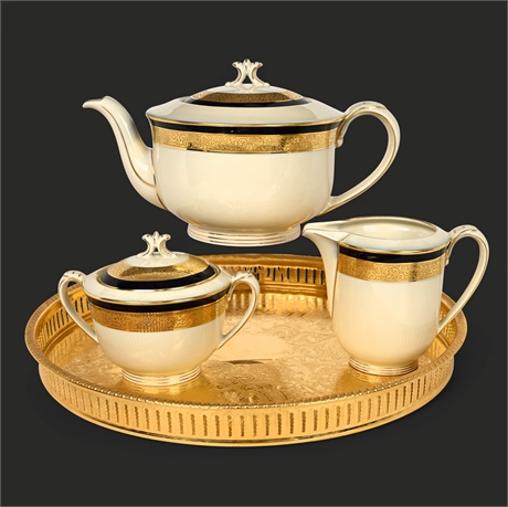 Hutschenreuther “Margarete” Tea Set w/ 24K Gilt Tray — Marked, c.1939 Germany