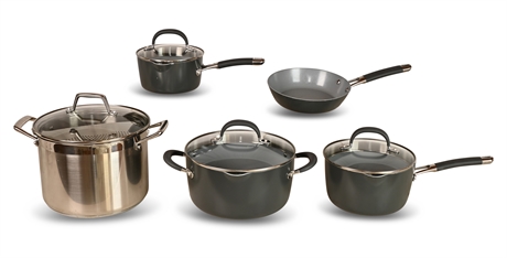 Non-Stick Pots and Pans