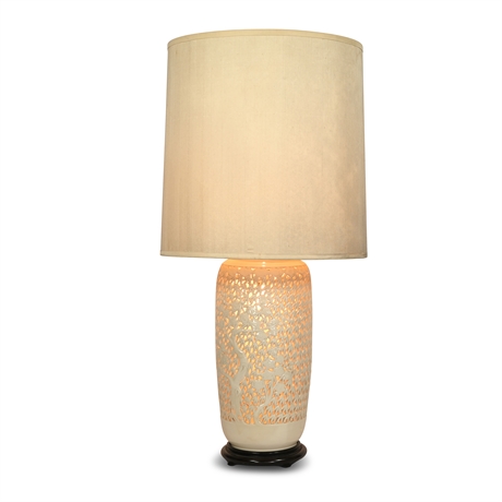 Early 20th Century Reticulated Ceramic Cherry Blossom Ginger Style Table Lamp