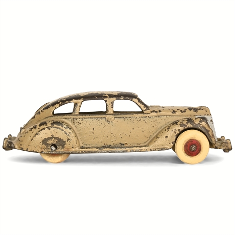 Hubley Cast Iron Streamlined Sedan No. 2232, ca. 1930s