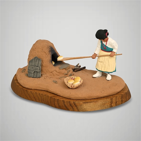 Elfego García Pueblo Horno Bread-Baking Scene, Signed Clay Sculpture
