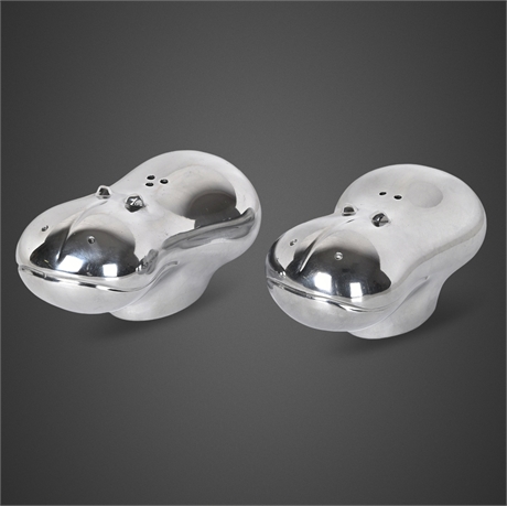 Nambe “Savanna” Hippo Salt & Pepper Shakers – Neil Cohen Design, Boxed