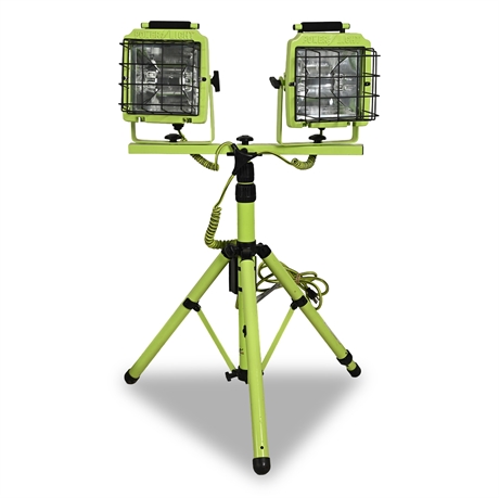 Designers Edge Power Light Twin Head Worklight on Telescoping Tripod + Case