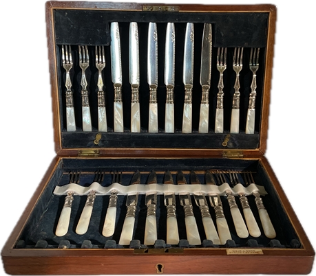 Vintage Weir & Son’s Silver Plate Hors d'oeuvres set of Forks & Knives