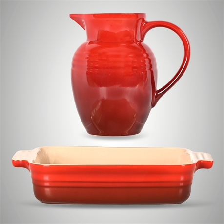 Le Creuset Flame Red 0.7L Pitcher & Heritage Rectangular Baker – Classic French