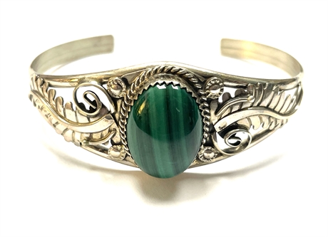 Sterling Silver Bracelet with Green Stone