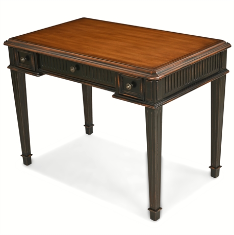 Hooker Furniture Traditional Writing Desk with Keyboard Tray