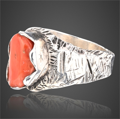 Vintage Navajo Sterling Silver Ring with Coral Stone – Size 4