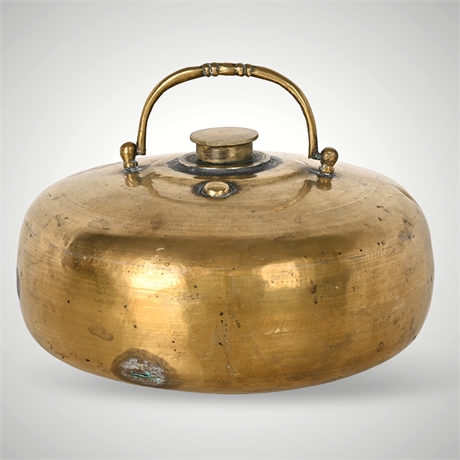 Antique Brass Hot-Water Bed/Foot Warmer, Round Canteen Form, Screw Cap & Handle,
