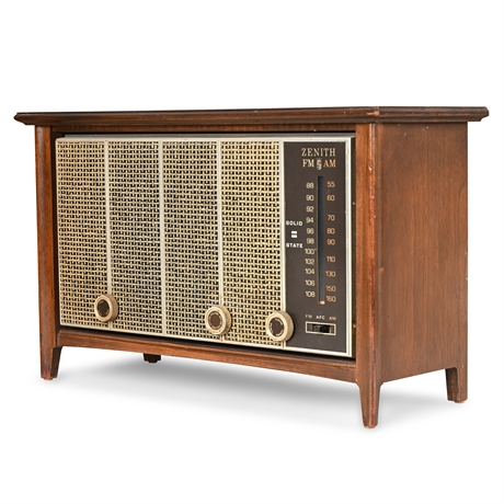 Zenith Z434W “The Glissando” AM/FM Solid State Radio – 1968 Walnut Cabinet, Work
