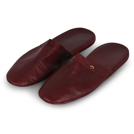 Gucci Bordeaux Leather House Slippers with Original Box & Travel Case, Size 44