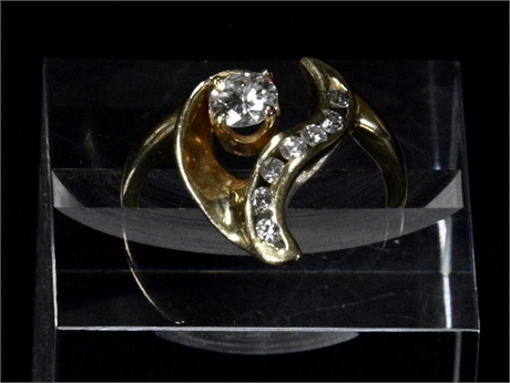 Vintage 10k Ladies Diamond Ring