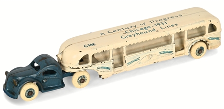 Arcade 1933 Greyhound Bus – “Century of Progress” Cast Iron Toy, GMC Chicago