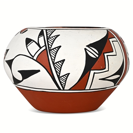Jemez Pueblo Pottery Jar – Hand-Coiled & Painted, 4.5" x 6.5"