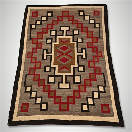Navajo c.1930–1950 Crystal Trading Post Bordered Rug​​​​​​​